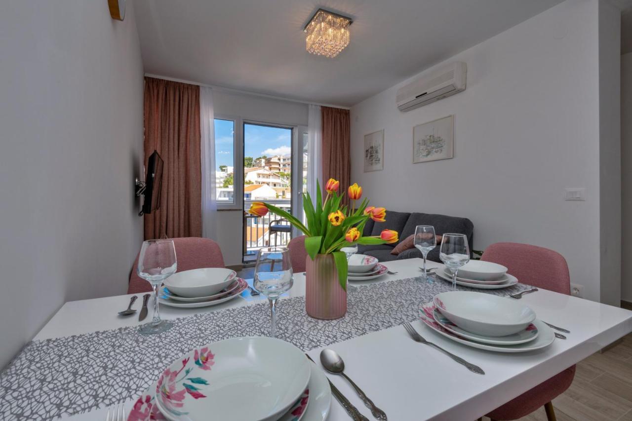 Luxury apartment Makarska 2min from beach Exteriör bild